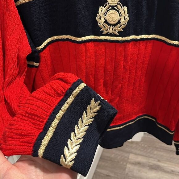 St. John Red and Black Crew Neck Sweater - Picture 5 of 11